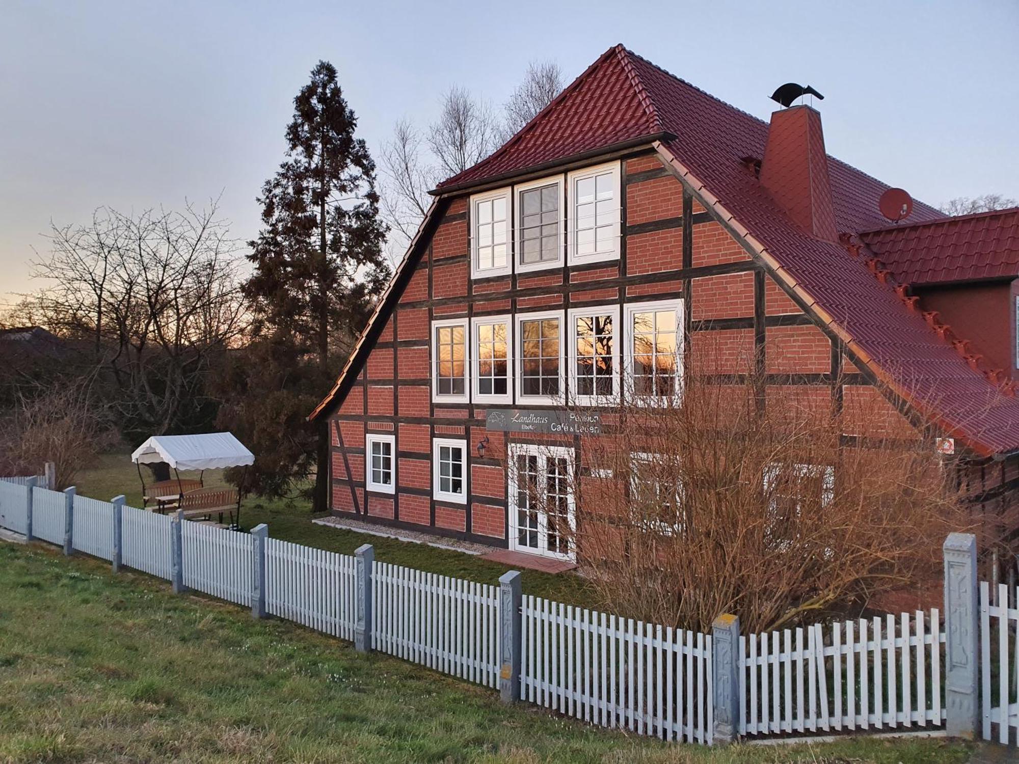 Landhaus Elbeflair Apartment Bei Doemitz Lenzerwische Esterno foto